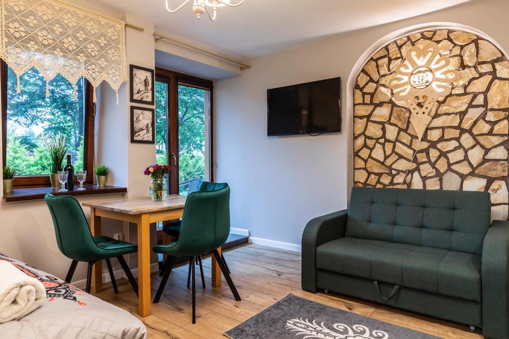 קושצ'ליסקו Udanypobyt Apartamenty Przy Dolinach C I D מראה חיצוני תמונה